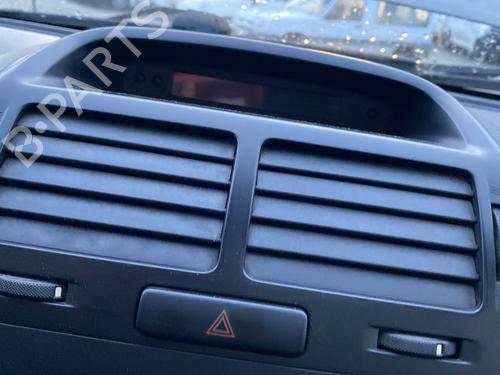 Grille d'aération SUZUKI GRAND VITARA II (JT, TE, TD) 1.9 DDiS All-wheel Drive (JT419, TD44, JB419WD, JB419XD,... (129 hp) 31908932