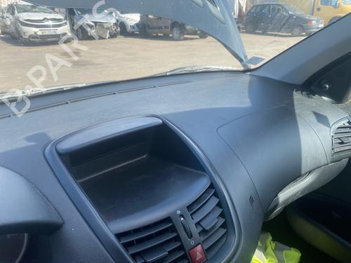 Used Dashboard Dashboard 38927493 38927493