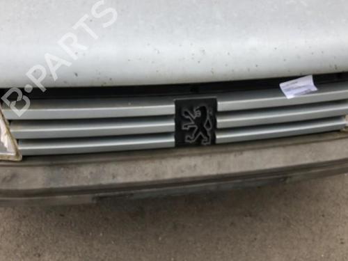 Used Grille Grille 19904574 19904574
