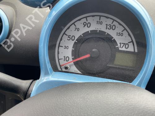 Used Instrument cluster TOYOTA AYGO (_B1_) 1.0 (KGB10_, KGB10R) (68 hp) 23218751