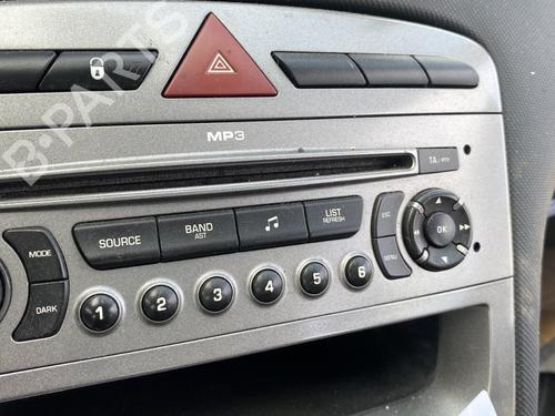 Radio PEUGEOT 308 I (4A_, 4C_) 1.6 HDi | BP25867067E6 
