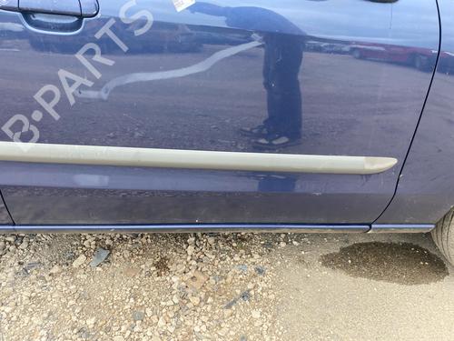 door-moulding-trim-mazda-premacy-cp-1999-2000-2001-2002-2003-2004-2005-34450969 main image