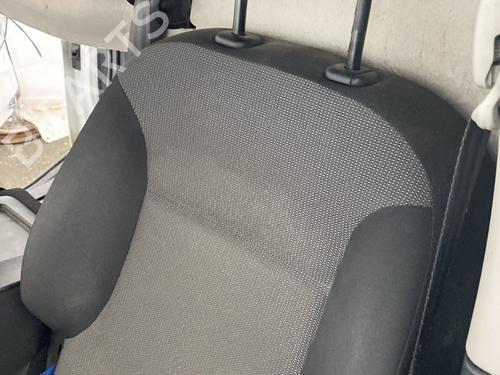 Used Left front seat Left front seat PEUGEOT PARTNER Box Body/MPV 1.6 BlueHDi 100 (100 hp) 29154999 29154999
