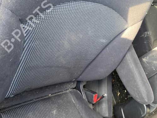 Used Rear seat MITSUBISHI GRANDIS (NA_W) 2.0 DI-D (NA8W) (136 hp) 30760413