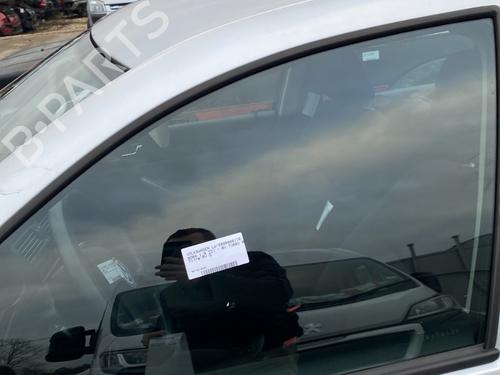 Dør rude ventre foran VW BORA I (1J2) 1.9 TDI | BP23784557C18 