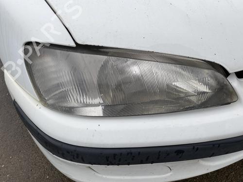 Used Right headlight Right headlight PEUGEOT 106 II (1A_, 1C_) 1.0 i (50 hp) 32267949 32267949