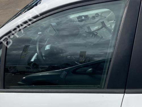 Front left door window PEUGEOT 208 I (CA_, CC_) 1.6 HDi | BP28681584C18 