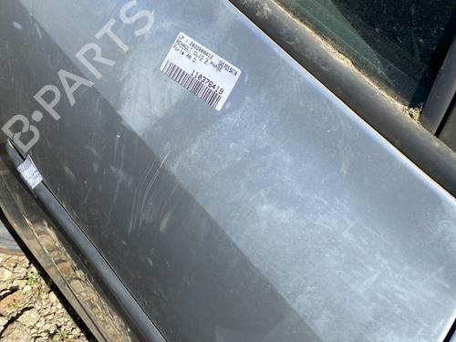 Used Right rear door RENAULT CLIO III (BR0/1, CR0/1) [2005-2014]  27981932
