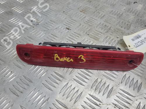 Used Third brake light Third brake light 23156862 23156862