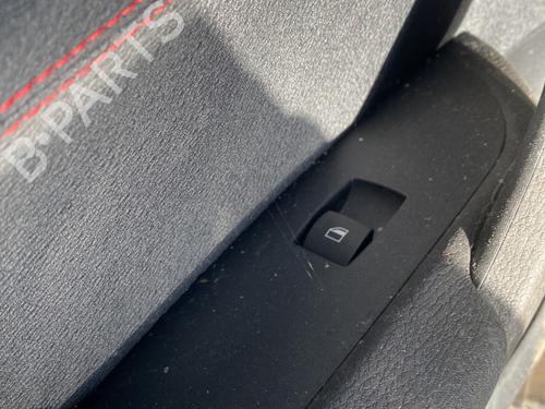 Used Left rear window switch BMW X1 (E84) xDrive 20 d (184 hp) 21045130