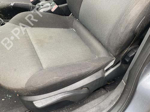 Used Left front seat Left front seat OPEL ASTRA H (A04) 1.7 CDTI (L48) (110 hp) 32421924 32421924