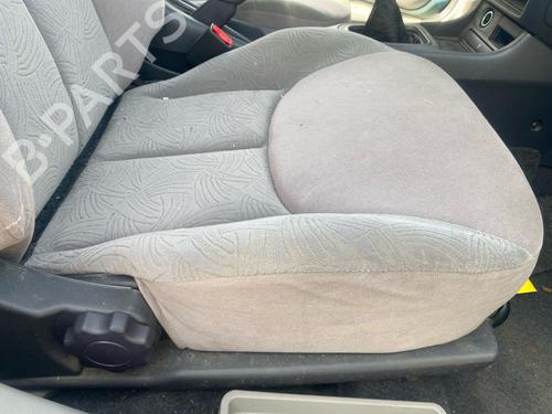 Right front seat NISSAN ALMERA II Hatchback (N16) | BP37683685C16 - Image 2
