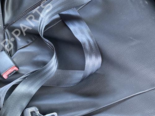 Used Rear right seatbelt Rear right seatbelt TOYOTA YARIS (_P1_) 1.4 D-4D (NLP10_, NLP10R) (75 hp) 33553385 33553385