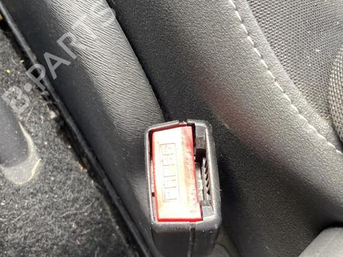 seat-buckle-renault-twingo-ii-cn0_-2007-32861412 main image