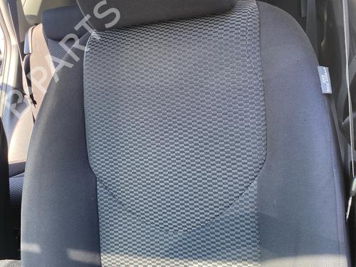 Sæde venstre fortil Sæde venstre fortil TOYOTA RAV 4 III (_A3_) 2.2 D 4WD (ALA30_, ALA30R) (150 hp) 37588599 37588599