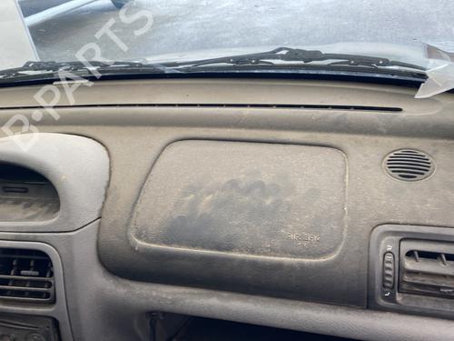 Cruscotto RENAULT CLIO II (BB_, CB_) 1.9 dTi (B/CB0U) 8200273079