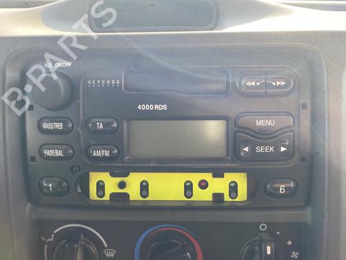 display-monitor-ford-transit-platformchassis-fm_-_-fn_-_-2000-2001-2002-2003-2004-2005-2006-26688127 main image