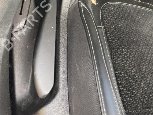 Right front seat RENAULT MEGANE IV Hatchback (B9A/M/N_) 1.5 dCi 110 (B9A3) | BP29201770C16 