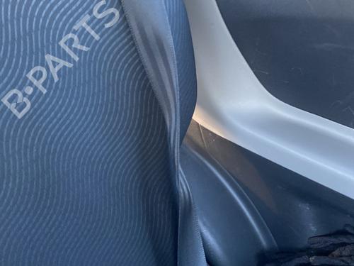 rear-left-seatbelt-toyota-yaris-_p9_-2005-2006-2007-2008-2009-2010-2011-2012-2013-2014-33553842 main image