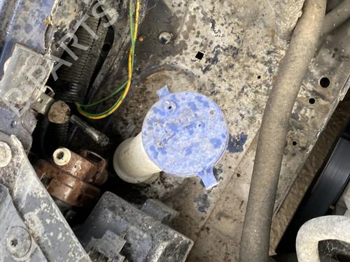 windscreen-washer-tank-citroen-xsara-n1-1997-1998-1999-2000-2001-2002-2003-2004-2005-31836630 main image