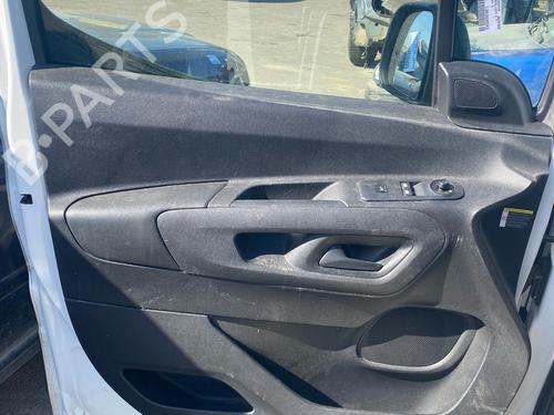 Used Front left panel Front left panel 37750055 37750055