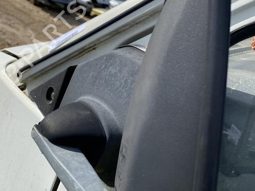 Used Left mirror RENAULT TRAFIC Van (T_, P_, V_) 2.1 D (58 hp) 28813881