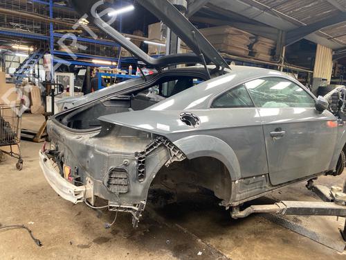 Sidevegg høyre Sidevegg høyre AUDI TT (FV3, FVP) 45 TFSI quattro (245 hp) 35884341 35884341