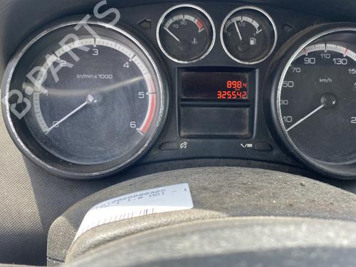 Used Instrument cluster PEUGEOT 308 I (4A_, 4C_) 1.6 HDi (109 hp) 26001690