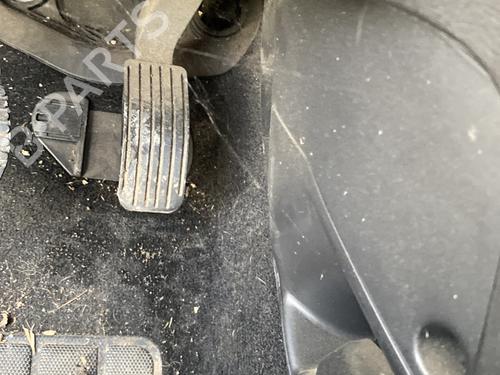 Pédale PEUGEOT 307 (3A/C) 1.6 HDi (90 hp) 31863368