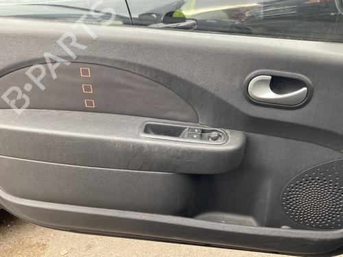 Used Front left panel Front left panel RENAULT TWINGO II (CN0_) 1.5 dCi (CN0E) (64 hp) 27608334 27608334