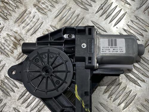 Left rear window motor VOLVO XC60 I SUV (156) D5 AWD | BP19911495E23 