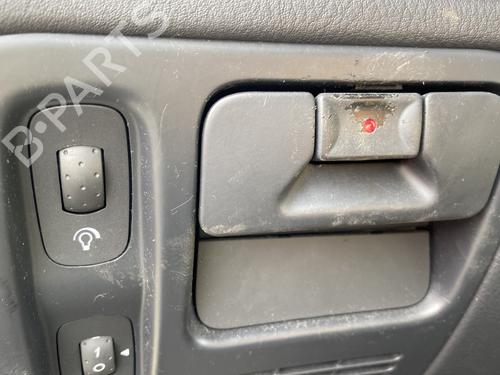 Switch RENAULT LAGUNA II (BG0/1_) 2.0 16V (BG00, BG0K, BG0P, BG0W) | BP30133303I30