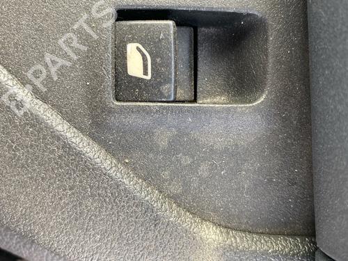 Right front window switch PEUGEOT PARTNER Tepee 1.6 HDi | BP39703096I26 - Image 3
