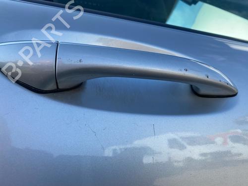 front-right-exterior-door-handle-mercedes-benz-c-class-w203-2000-2001-2002-2003-2004-2005-2006-2007-37611899 main image