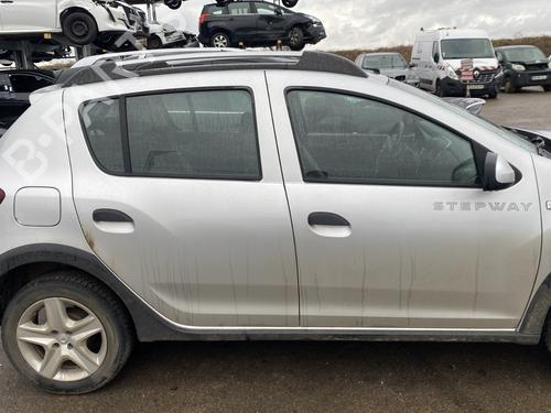 Middle console DACIA SANDERO II 1.5 dCi | BP32045281I22  - Image 6