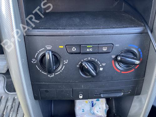Used Climate control PEUGEOT 207 (WA_, WC_) 1.6 HDi (90 hp) 29599692