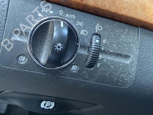 Forlygtekontakt MERCEDES-BENZ E-CLASS (W211) E 270 CDI (211.016) (177 hp) 26972731