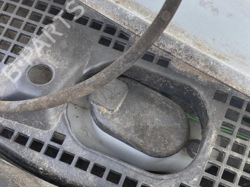 Used Windscreen washer tank DACIA SANDERO 1.2 16V (75 hp) 26028058