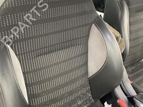 Right front seat PEUGEOT 2008 I (CU_) 1.6 HDi | BP31981231C16 - Image 2