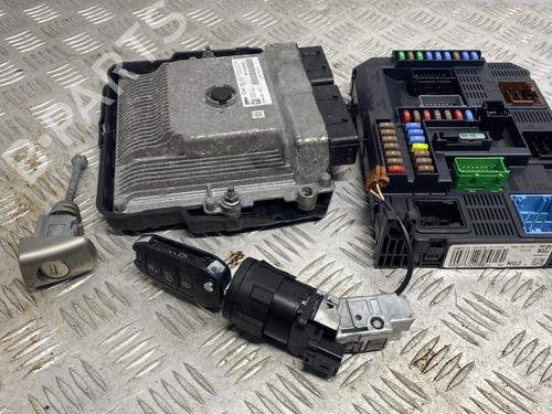 Used Electronic module PEUGEOT 2008 I (CU_) 1.2 THP 110 / PureTech 110 (110 hp) 31129071
