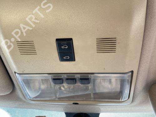 Interior roof light LAND ROVER RANGE ROVER SPORT I (L320) 2.7 D 4x4 | BP24055697I8