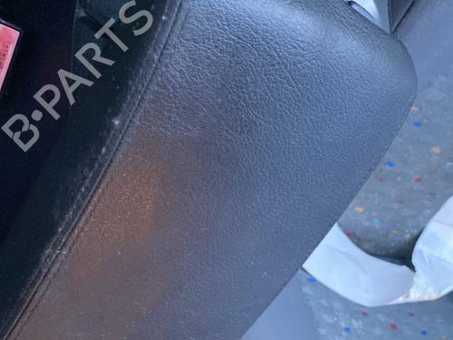 Used Armrest / Center console Armrest / Center console PEUGEOT 407 (6D_) 1.6 HDi 110 (6D9HZC, 6D9HYC) (109 hp) 32030888 32030888