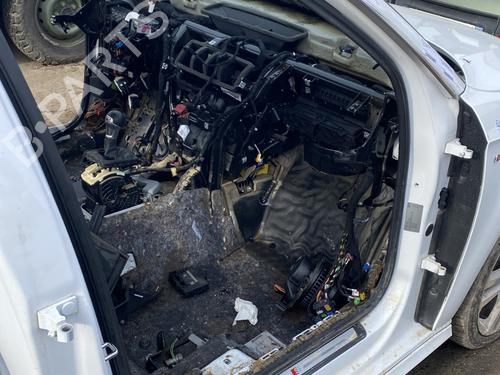 Used Rubber door seal AUDI A3 Sportback (8VA, 8VF) 30 TDI (115 hp) 23785507