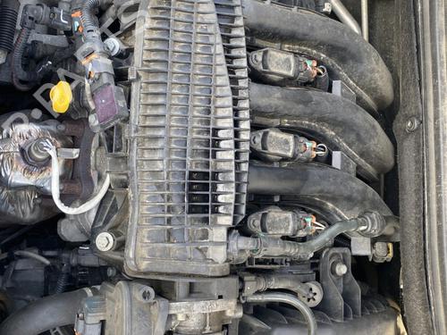 Used Injection rail Injection rail PEUGEOT 208 I (CA_, CC_) 1.2 VTI 82 (82 hp) 31585858 31585858