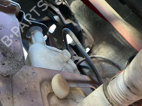 Used Windscreen washer tank Windscreen washer tank 39426418 39426418