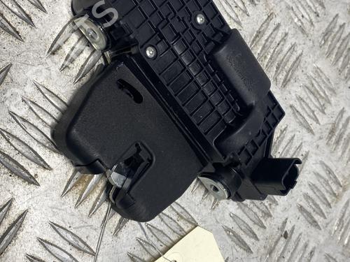 Used Tailgate lock Tailgate lock PEUGEOT 208 II (UB_, UP_, UW_, UJ_) 1.2 PureTech 100 (101 hp) 31376341 31376341