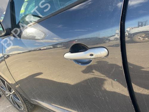 left-front-door-renault-megane-iii-hatchback-bz01_-b3_-2008-39631310 main image
