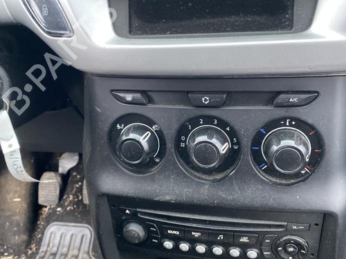 Used Climate control CITROËN C3 II (SC_) 1.4 HDi 70 (SC8HZC, SC8HR0, SC8HP4) (68 hp) 22358027
