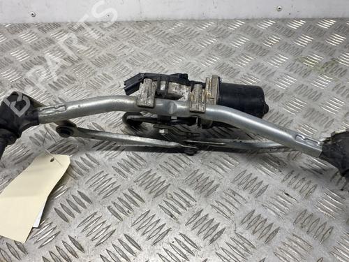 Used Front wiper motor RENAULT CLIO III (BR0/1, CR0/1) 1.5 dCi (BR17, CR17) (86 hp) 31580909