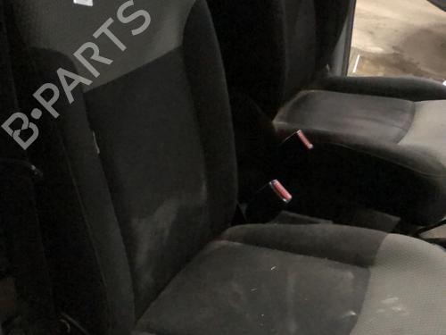 Used Right front seat RENAULT KANGOO Express (FW0/1_) 1.5 dCi 75 (FW07, FW10, FW04) (75 hp) 21596644